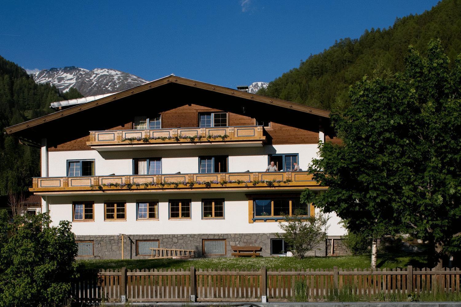 Ferienhaus Alpina Kals-am Großglockner Eksteriør bilde